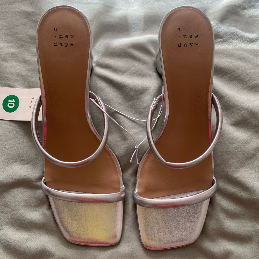 NWT heels!